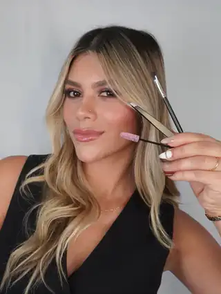 Cejas & Pestañas